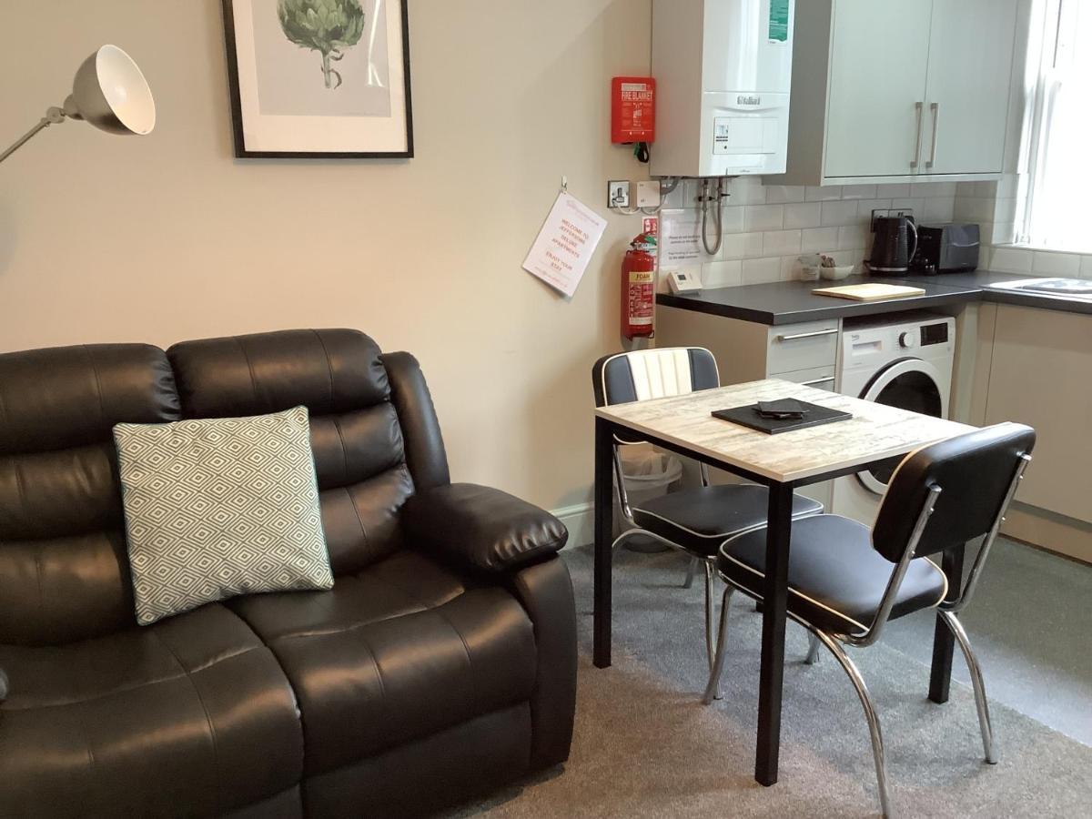 Jeffersons Hotel & Serviced Apartments (Adults Only) Barrow-in-Furness Extérieur photo