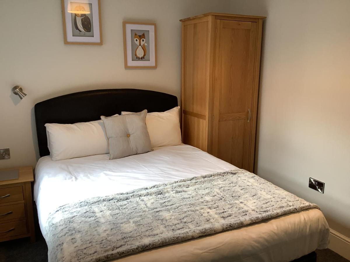 Jeffersons Hotel & Serviced Apartments (Adults Only) Barrow-in-Furness Extérieur photo