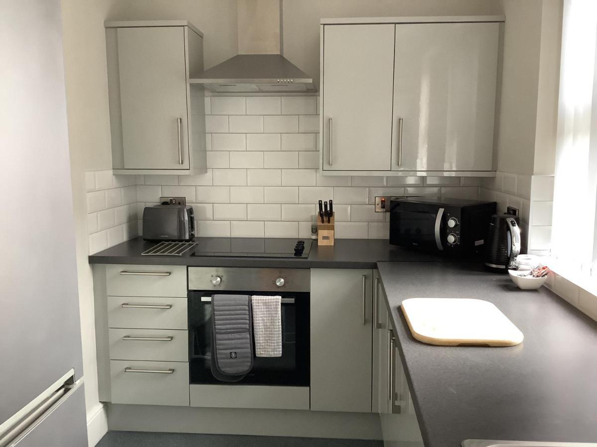 Jeffersons Hotel & Serviced Apartments (Adults Only) Barrow-in-Furness Extérieur photo