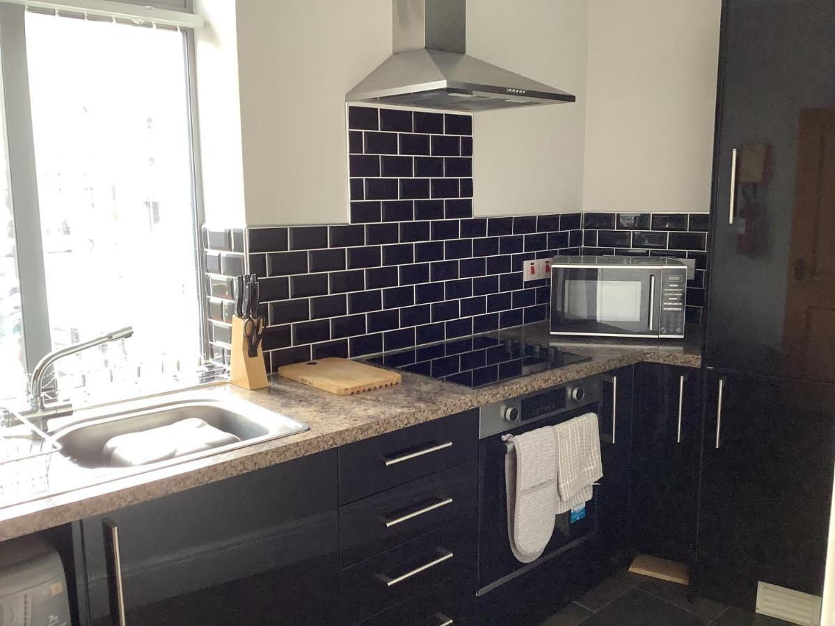 Jeffersons Hotel & Serviced Apartments (Adults Only) Barrow-in-Furness Chambre photo